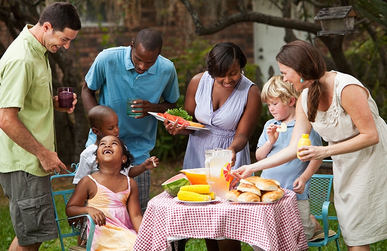 Healthy Tips to Enjoying a Summer Barbecue