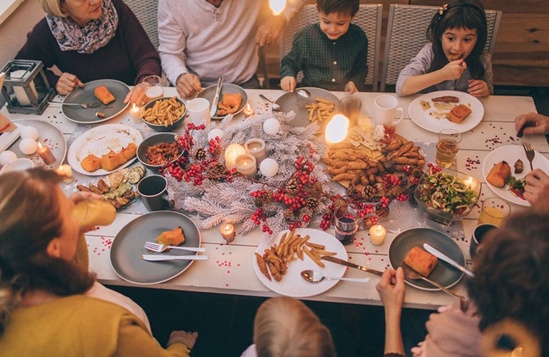 5 Tips to Deal with Stressful Holiday Gatherings