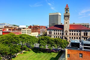Worcester is the second largest city in New England after Boston. A center of commerce, industry, and education, Worcester is also known for its spacious parks and plentiful museums and art galleries